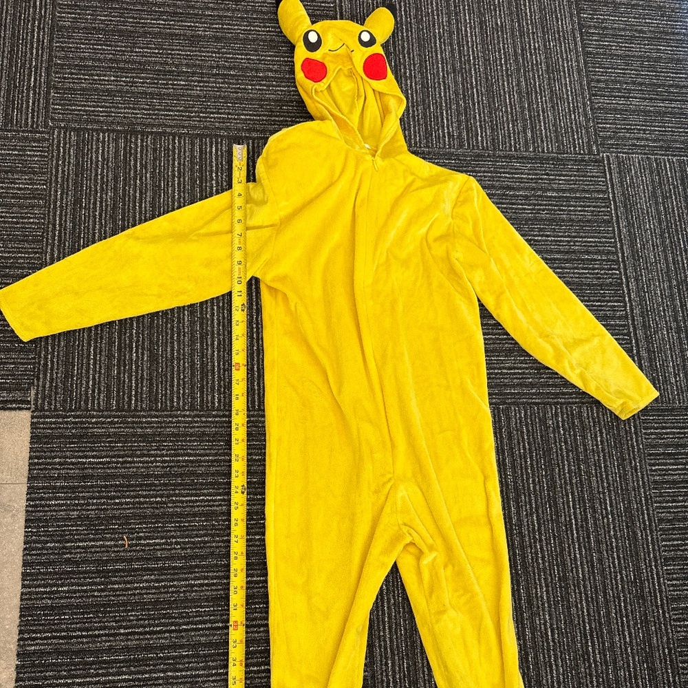 Pokémon kids costume